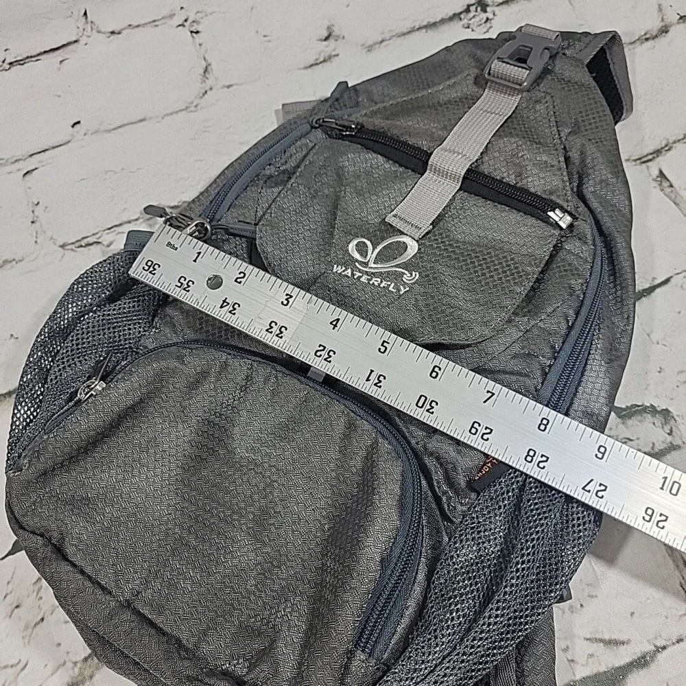 Waterfly Slight Crossbody Backpack Tote Bag Zippered‎ Pockets Gray Book Bag